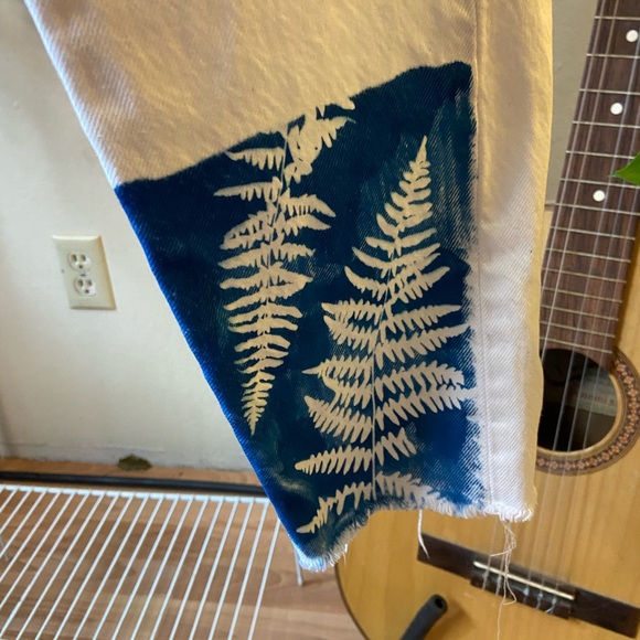 Women's Custom Fern Cyanotype Jeans (Levi's) - Picture 3 of 7